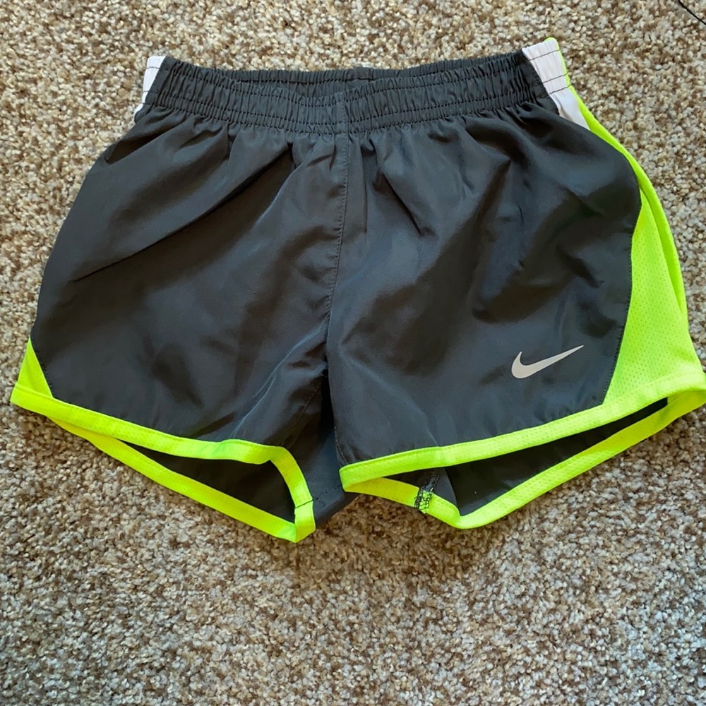 Nike Shorts Size 5/Small